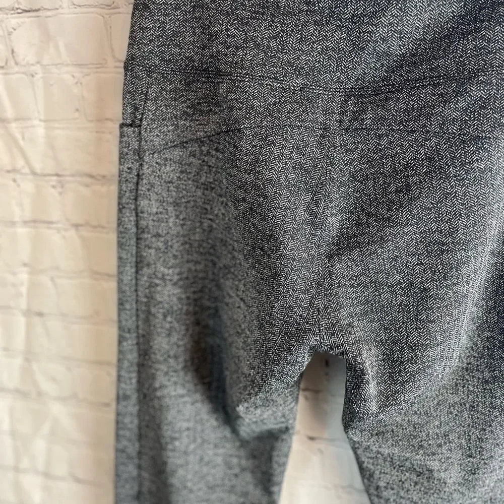 Athleta Gray Leggings Size Medium